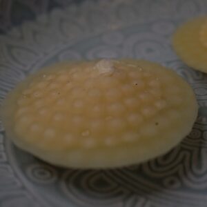 Schwimmkerzen aus Bienenwachs – 2er-Set